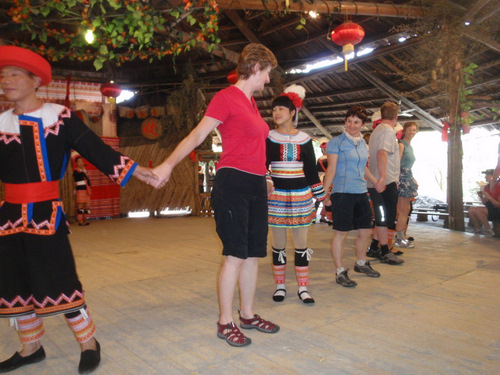 Hands Across the World round dance.